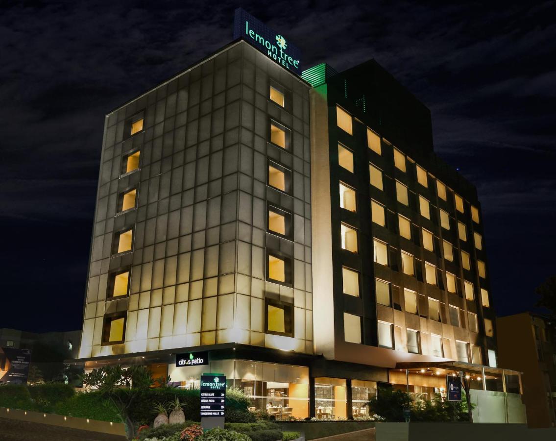 Lemon Tree Hotel Viman Nagar Пуна Экстерьер фото